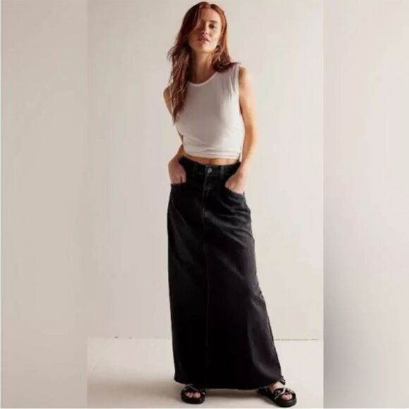 FREE PEOPLE WE THE FREE COME AS YOU ARE‎ DENIM MAXI SKIRT - BLACK 2 - Picture 1 of 12